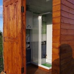 Дачный душ с газовой колонкой на балонном газе