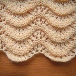 ​Красивый волнистый узор