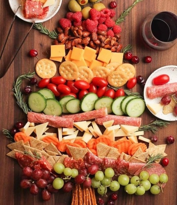 Украсьте стол на Новый год