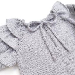 Мастер-класс по созданию стильных воланов на рукавах