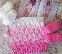Очень красивый узор спицами, состоящий только из лицевых и изнаночных петель