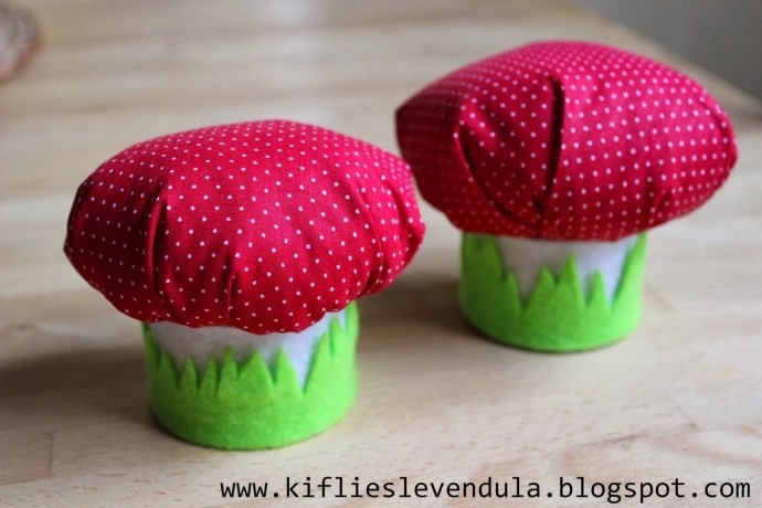 ​Забавные игольницы