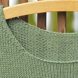 ​Как связать ровный край горловины и проймы