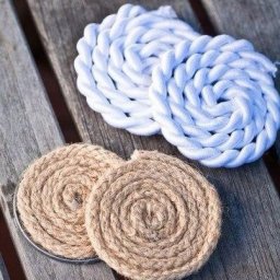 Подставки под стаканы