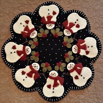 Декоративные салфетки к новому году Декоративные салфетки к новому году