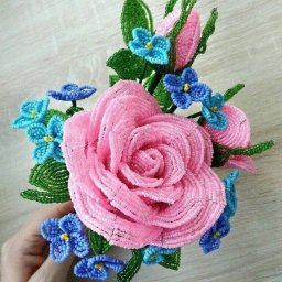 Мини-букетик из бисера