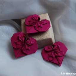 Сердце-розочка из бумаги для украшения подарков: мастер-класс