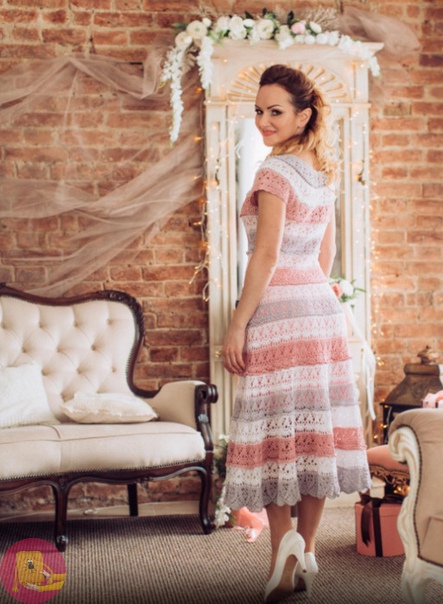 Шедевральное платье узором лилии