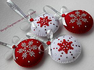 Шьем симпатичные елочные игрушки из фетра: мастер-класс