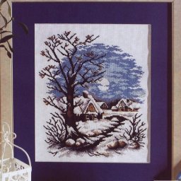 ​Вышивка крестиком: зимний пейзаж