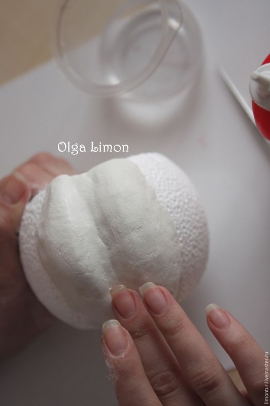 Создаем горшочек из глины «Тыква»