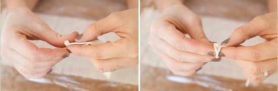 Декорируем торт розочками