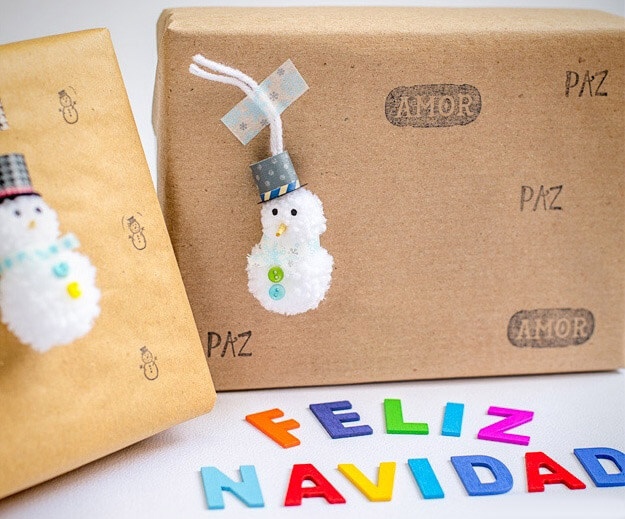 Как сделать снеговика из помпонов