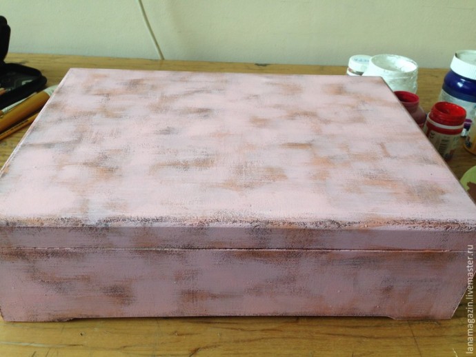 Состаренный фон шкатулки