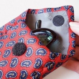 Чехол для очков из галстука
