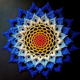 Красивая объёмная салфетка крючком