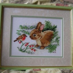 Зайка с птичкой