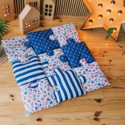 ​Подушки в виде пазлов