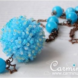 Пушистый шарик из бисера