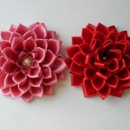 ​Георгин из лент в технике канзаши: мастер-класс