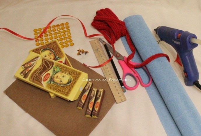 ​Погоны из конфет