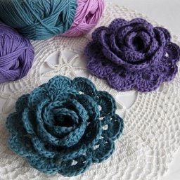 ​Цветочки крючком