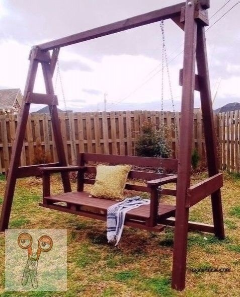 ​Садовые качели с А-образной опорой