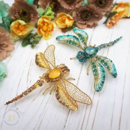 Нежные брошки - насекомые
