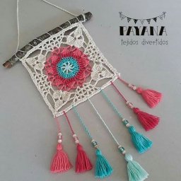 Вязаная мандала