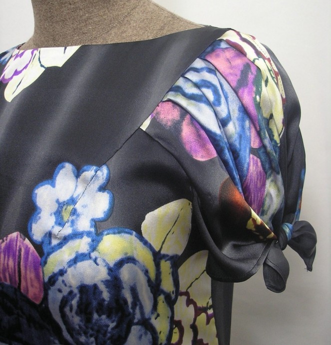 Фантазийный короткий рукав