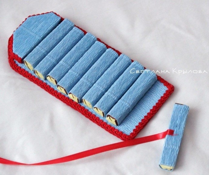 ​Погоны из конфет