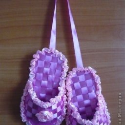 Тапочки-сувенир из лент