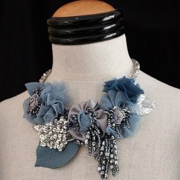 ​Цветочно-текстильные украшения