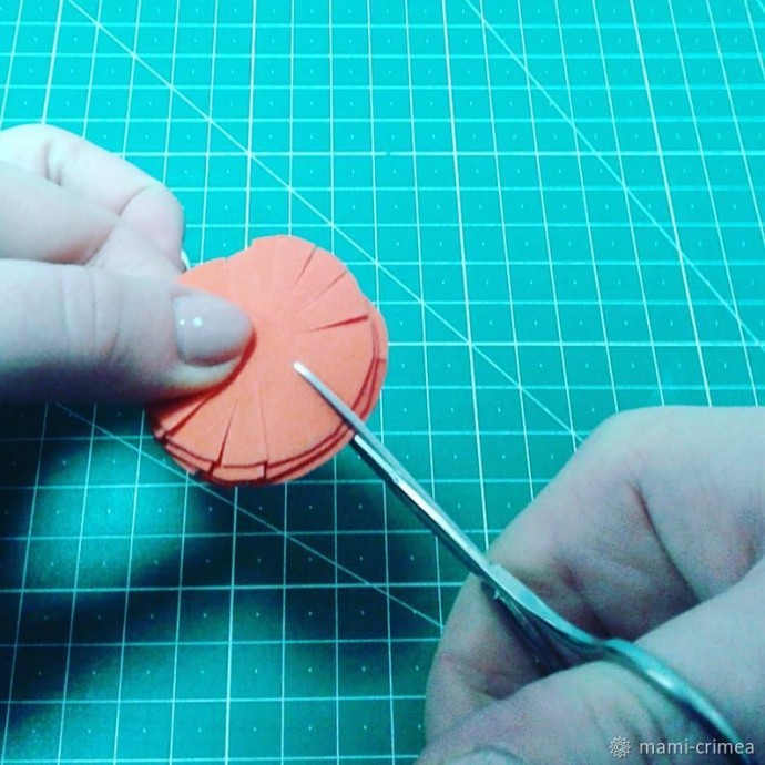 Гвоздики из фоамирана