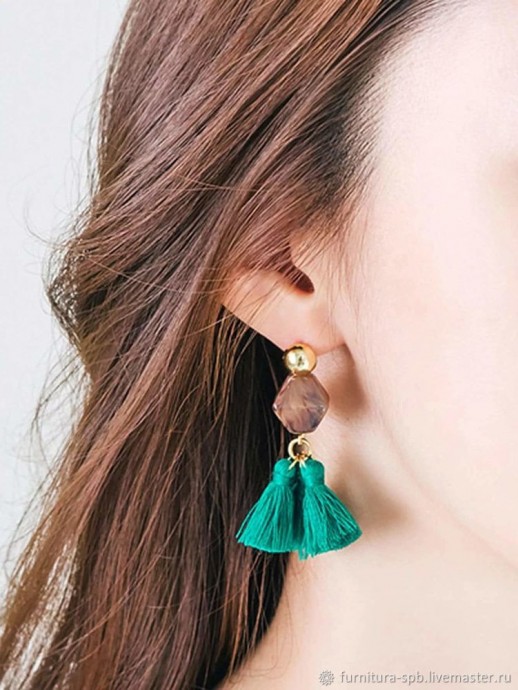 Делаем кисточку из ниток