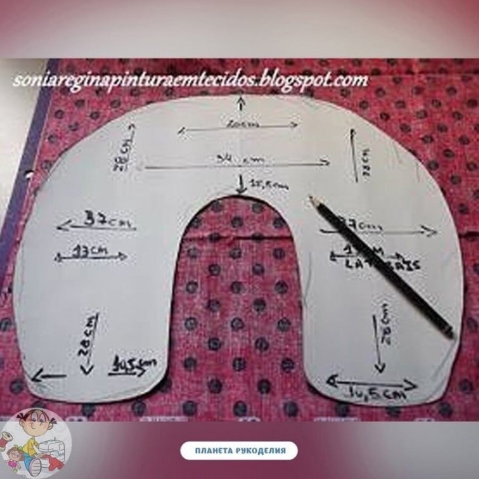 Удобная подушечка под голову