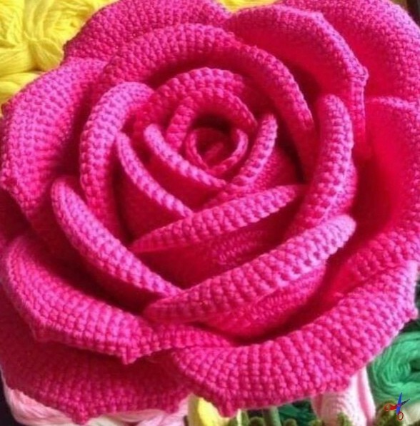 Розочки из пряжи