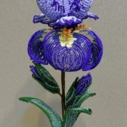 Ирисы из бисера
