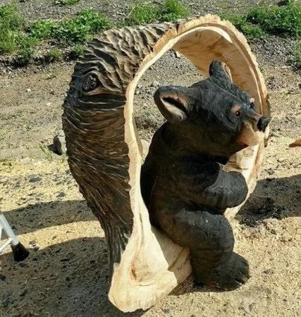 Невероятные скульптуры из дерева