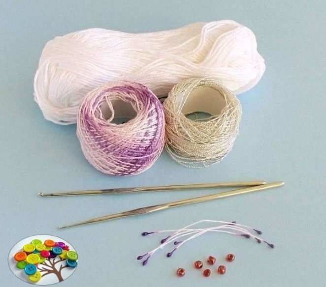 Нежный и красивый цветок крючком