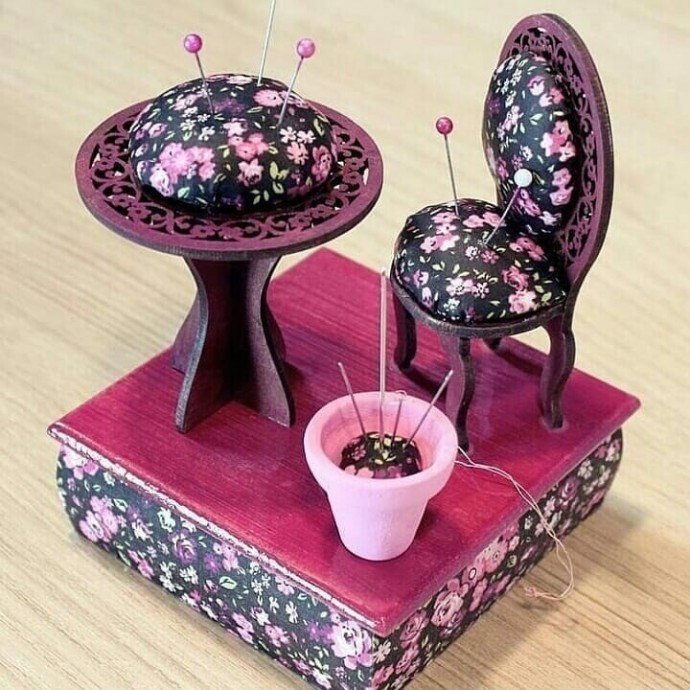 Интересные игольницы