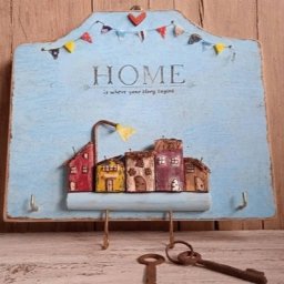 Ключница из подставки для зеркала