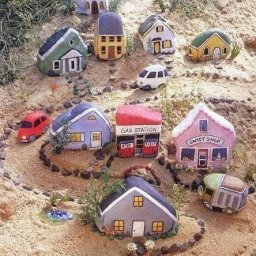 Домики из камней