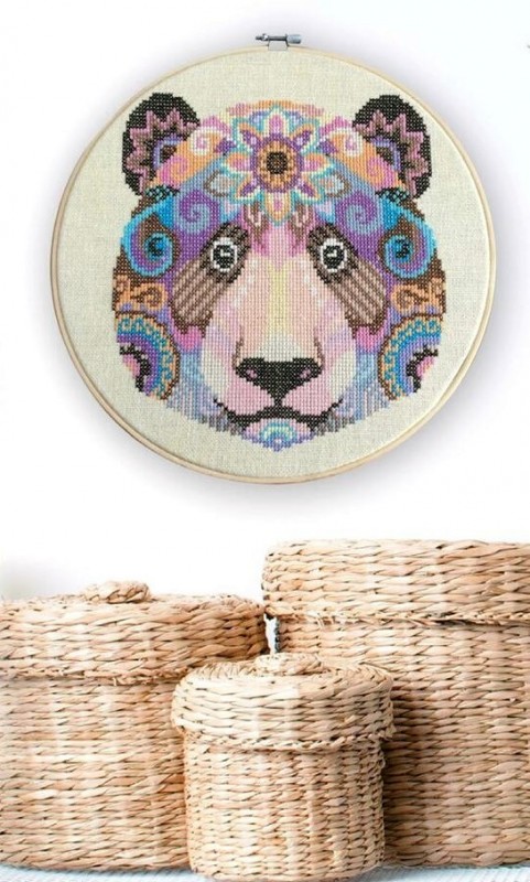 Оригинальная вышивка с медведем