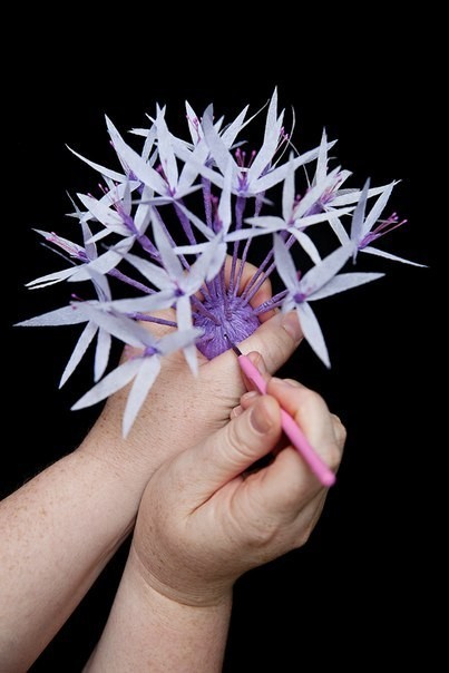 Изумительный бумажный цветок