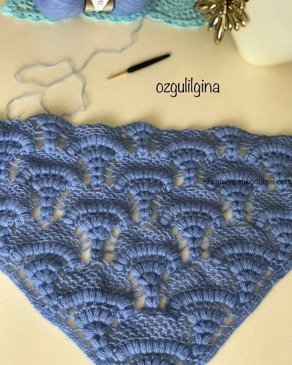 "Королевские фонтаны" крючком