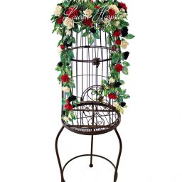 Композиция из бисера