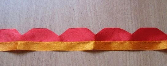 Двухцветная роза Двухцветная роза