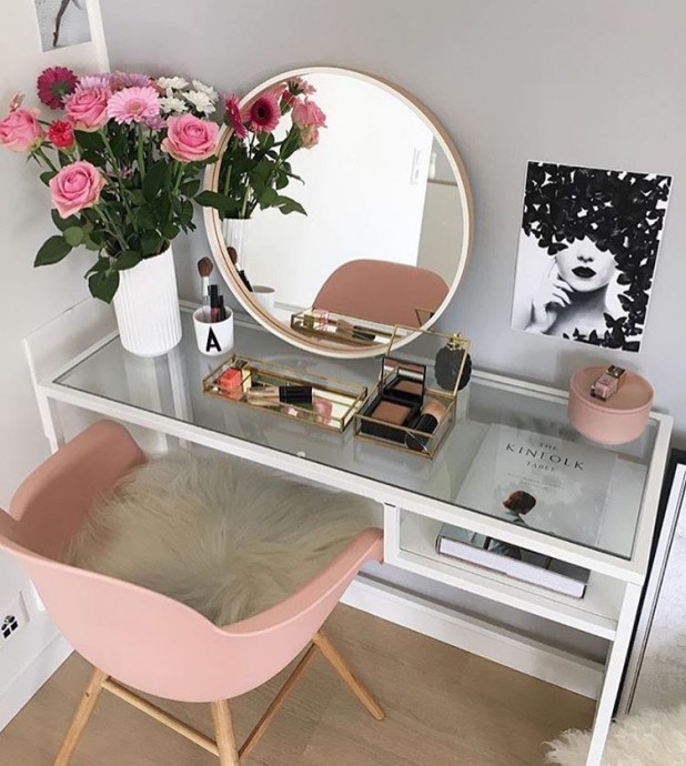 Идеи оформления женского уголка для наведения красоты
