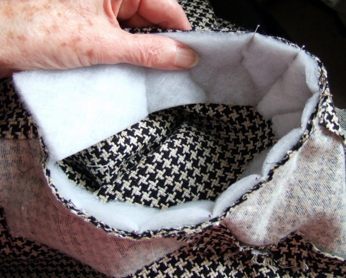 Втачивание рукава в пиджак или пальто